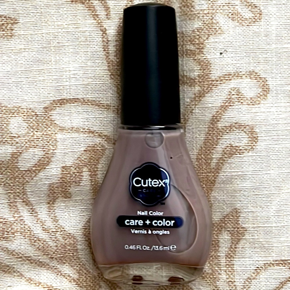 Cutex Nail Color + Care 2 Pack 380 Foggy Morning NWT